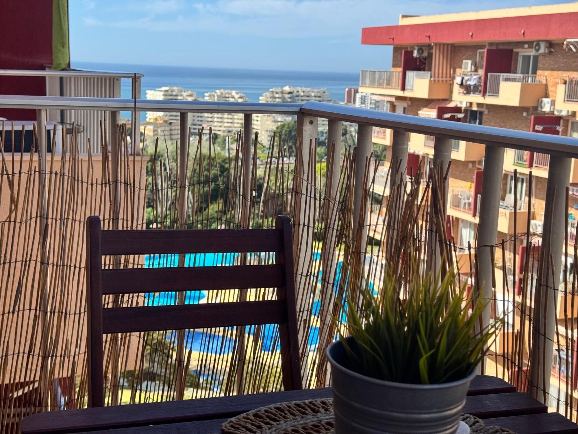 Bythewave Apartments Benalmadena Ngoại thất bức ảnh