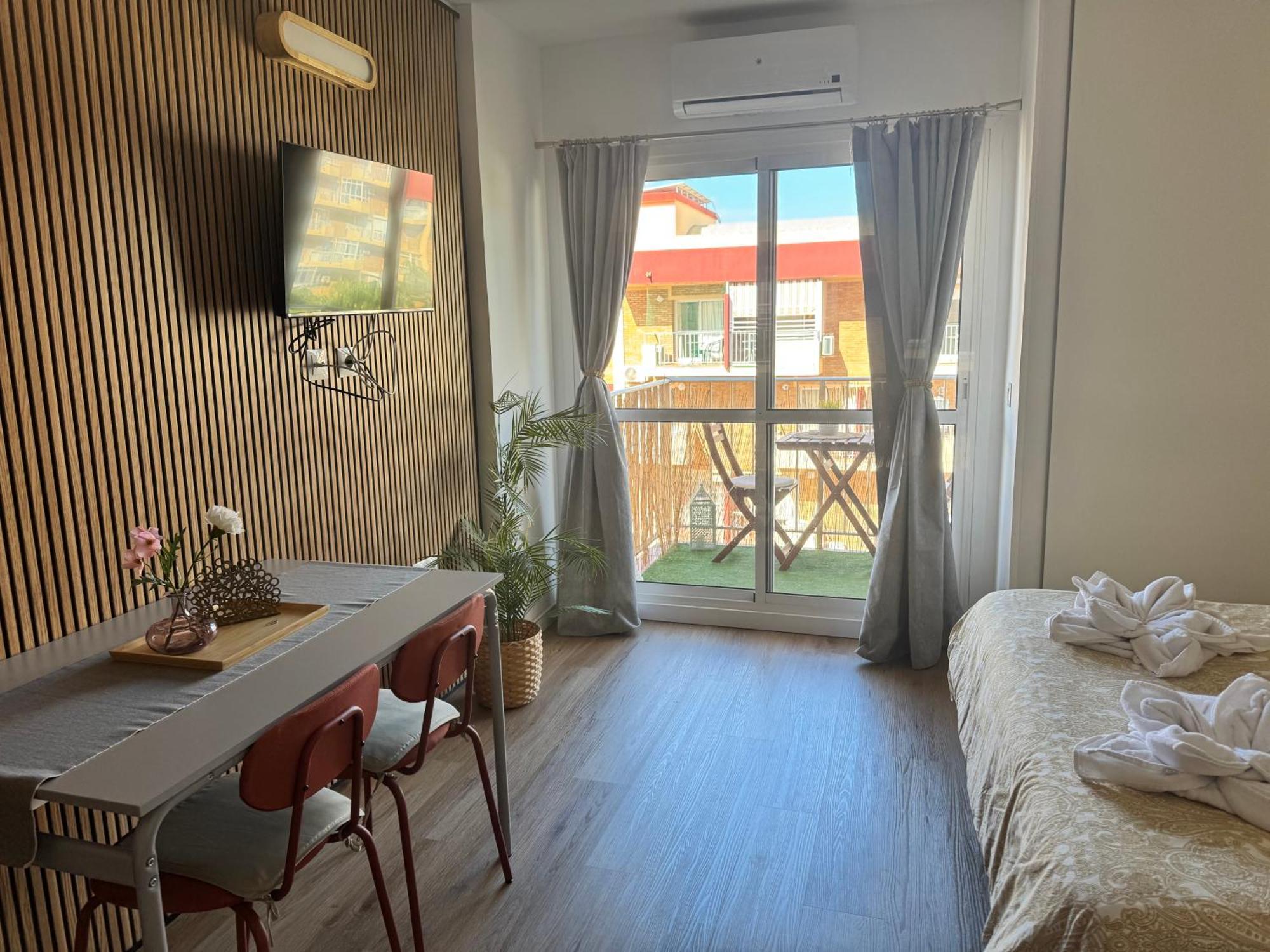 Bythewave Apartments Benalmadena Ngoại thất bức ảnh